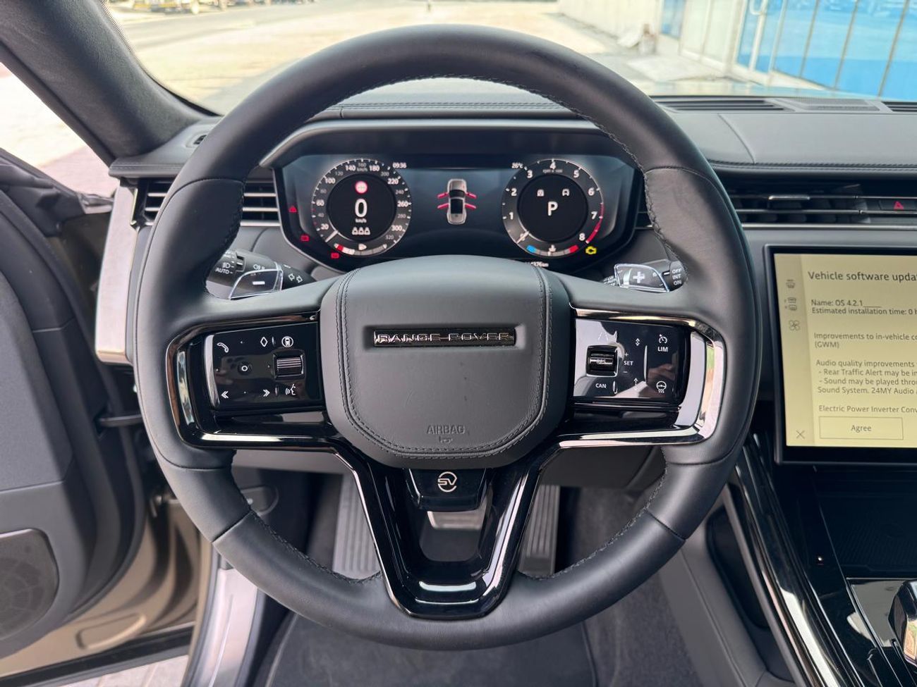 لاند روفر رينج روفر سبورت SV Edition One P635 4.4L