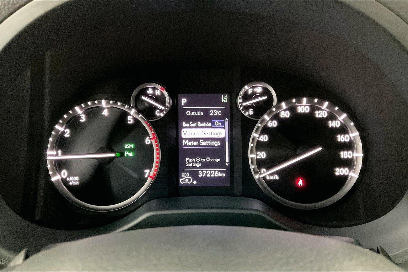 لكزس GX 460 Platinum | سنة ضمان مجانية | خالية من أضرار الفيضانات