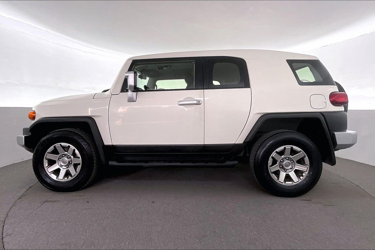 تويوتا إف جي كروزر GXR | شامل الضمان | 0 ﺪﻔﻋﺓ ﺃﻮﻟﻯ