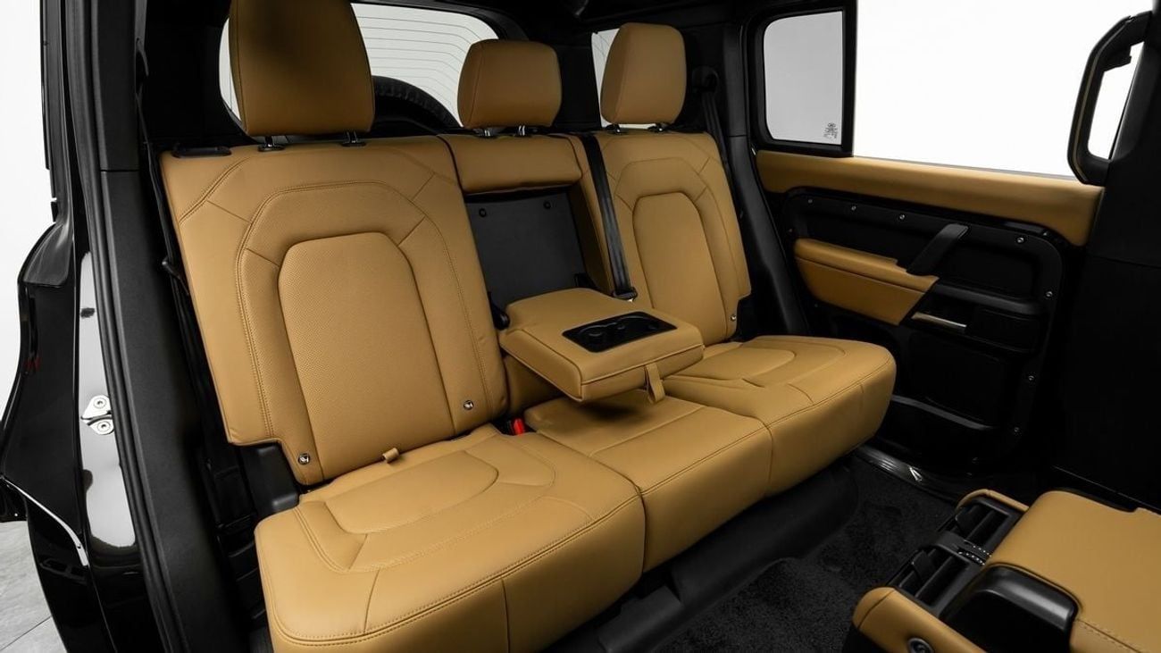 Land Rover Defender X-Dynamic HSE P400e - 2026 - Under Warranty