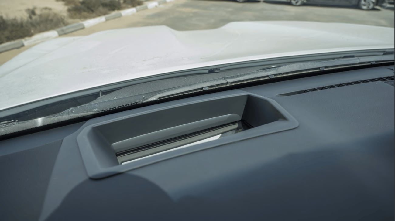 Lexus LX700h F SPORT F-SPORT 26/26 SILVER with BLACK INTERIOR