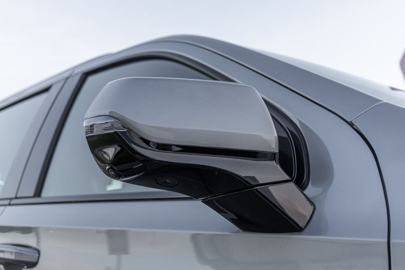 Cadillac Escalade Escalade-V 6.2L Cadillac Escalade | V | 2025 | GCC | Warranty available with Al Kendy + Service Cont