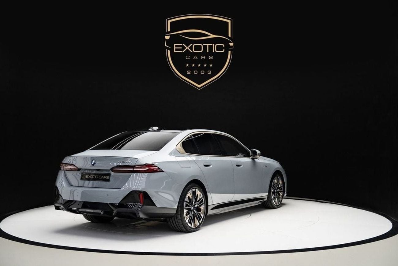 بي أم دبليو i5 EDRIVE40 M SPORT EDRIVE