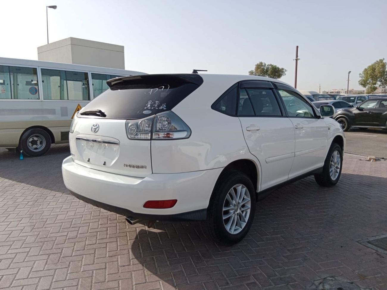 تويوتا هاريار TOYOTA HARRIER RIGHT HAND DRIVE (PM1626)