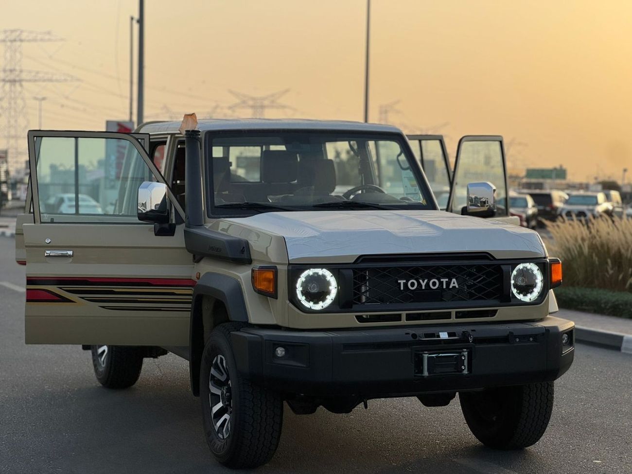 Toyota Land Cruiser Pick Up Std 4.0L Double Cab Utility 4WD