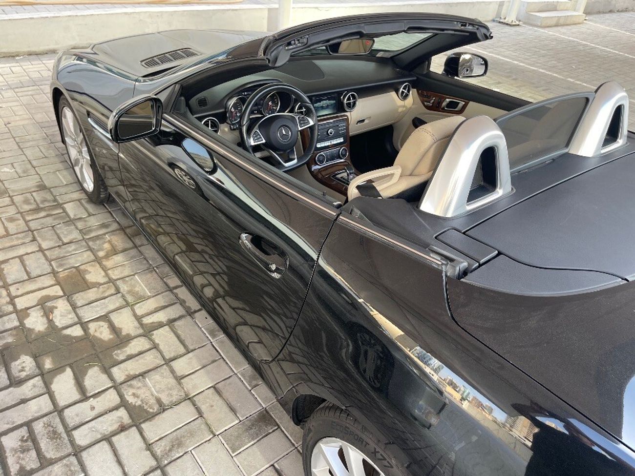 Mercedes-Benz GLA 250 Slc300 2018 excrllent condition low millage