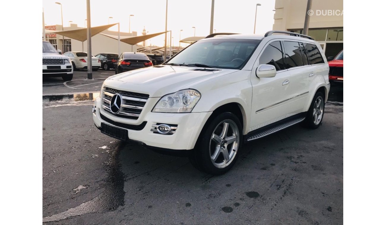 Mercedes-Benz GL 500 model 2009 car prefect condition full service full option low mileage