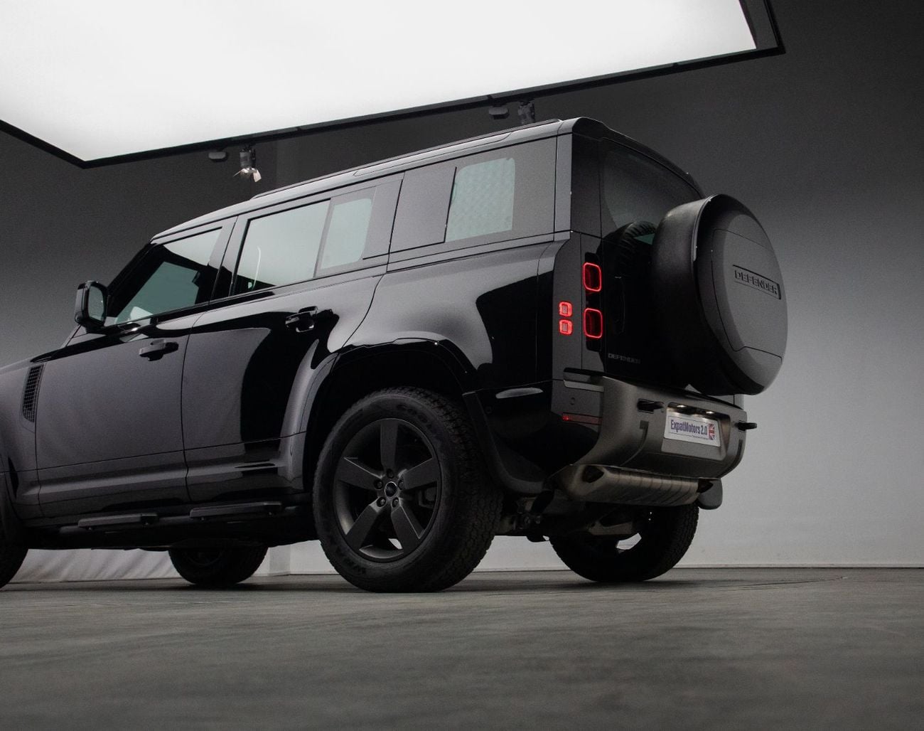 Land Rover Defender 110 X-DYNAMIC HSE P400