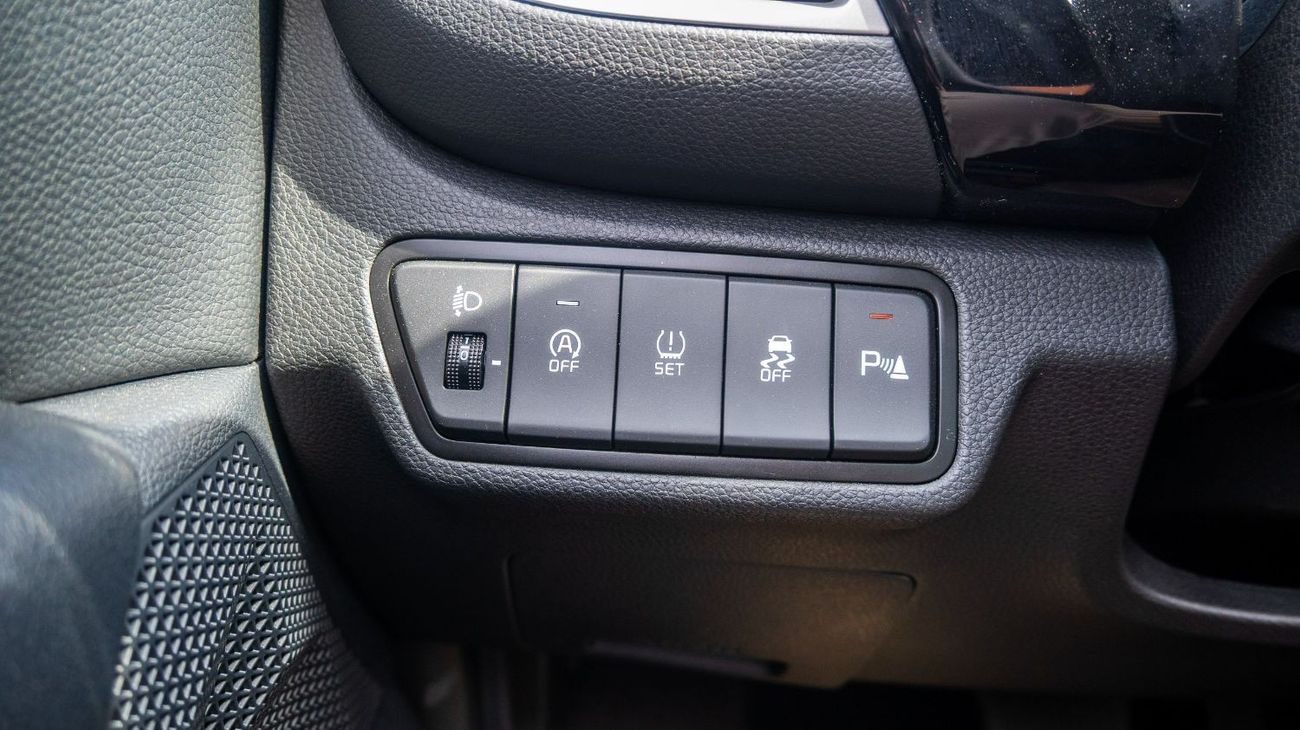 Kia Seltos kia Seltos 2025 1.5L Petrol 4 Cylinder Transmission Automatic  panoramic roof Olive Green Outside Bl