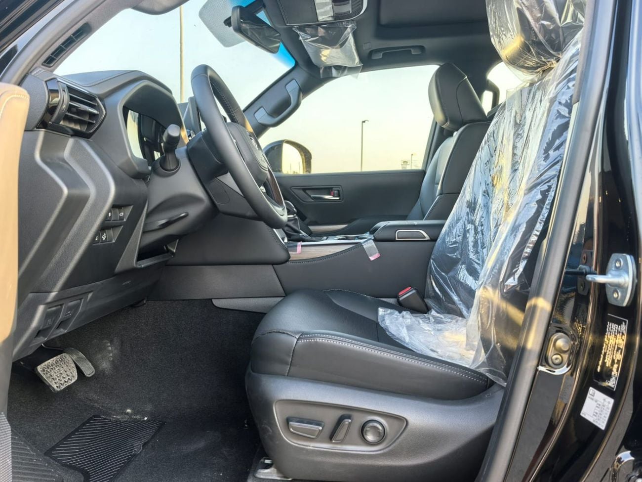 Toyota Land Cruiser GXR, 4.0L Petrol, 2026MY