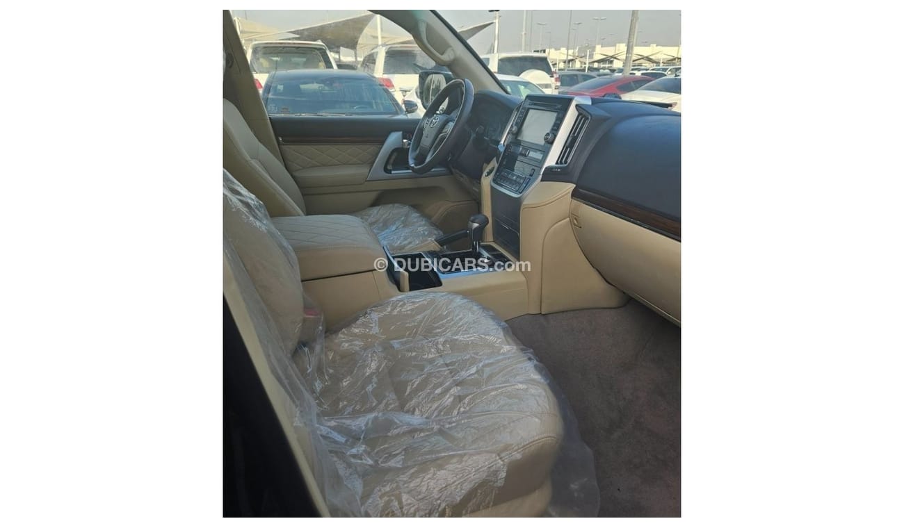 تويوتا لاند كروزر GXR