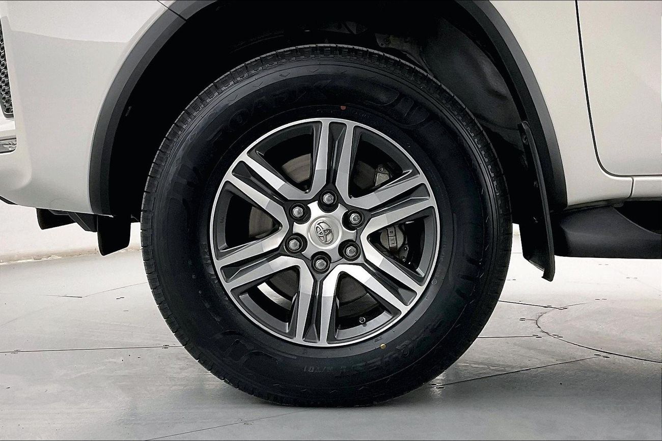 Audi Q5 45 TFSI quattro S-Line & Technology Selection | 1 year free warranty | 0 Down Payment