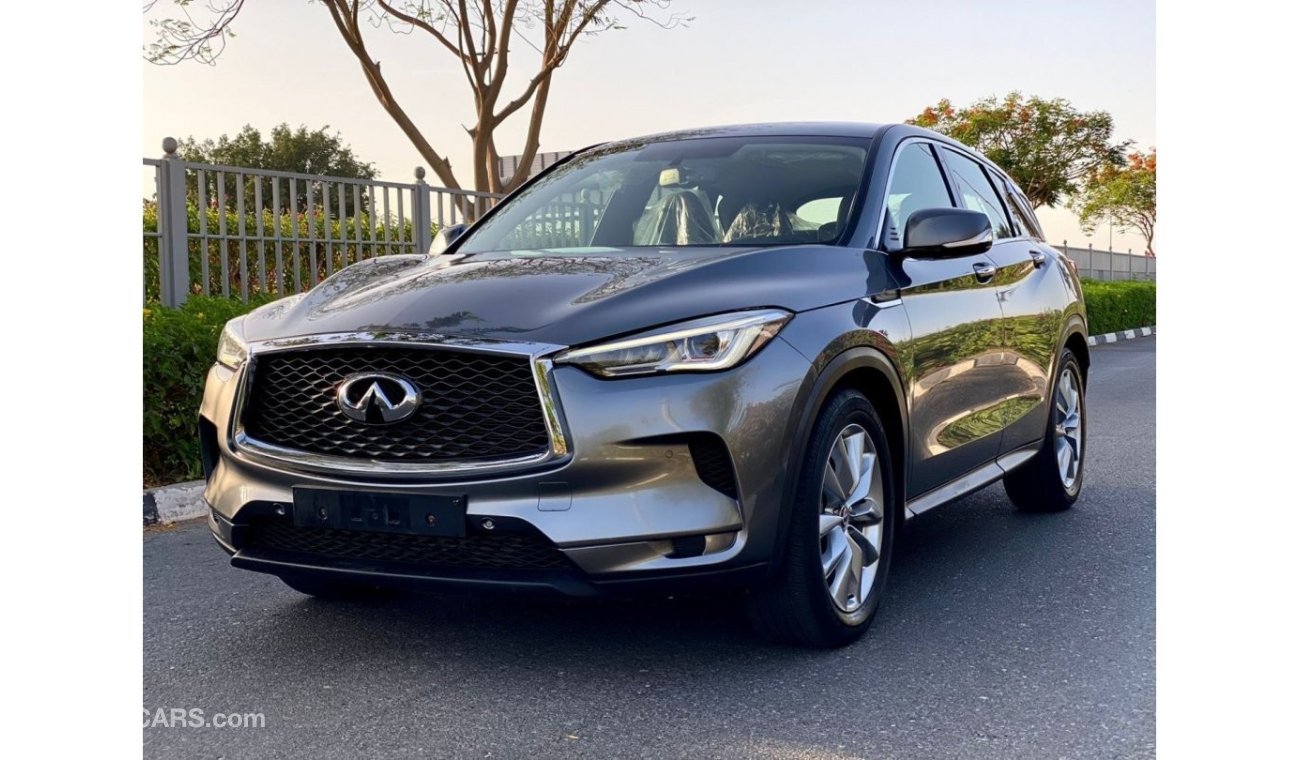 إنفينيتي QX50 السيارة بحالة الوكالة