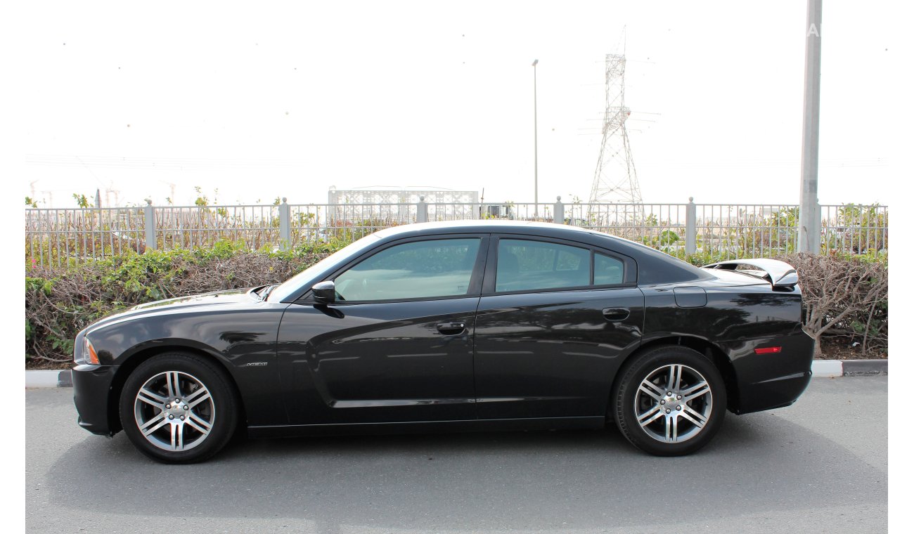 Dodge Charger 2013 R/T -5.7- GCC- FREE CONTRACT SERVICE UP TO 200K / al- futtaim - 100% FREE OF ACCIDENT