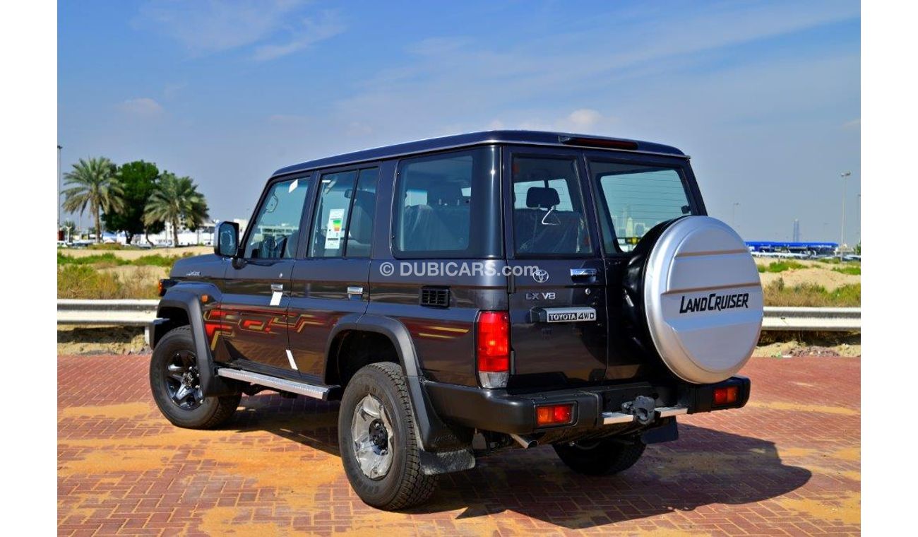 Toyota Land Cruiser 70 76 Lx Limited V8 4.5l Diesel 4wd Manual Transmission.