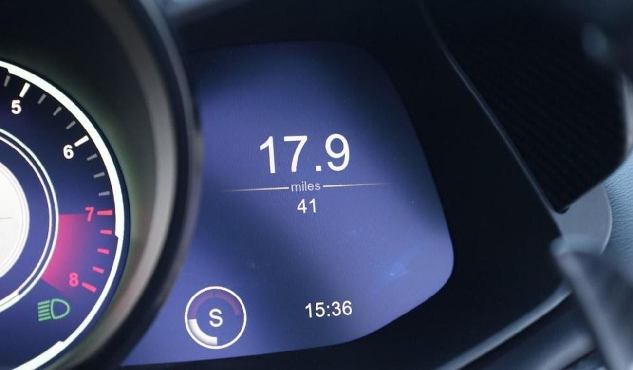 Aston Martin Vantage 2dr 5.2 RIGHT HAND DRIVE