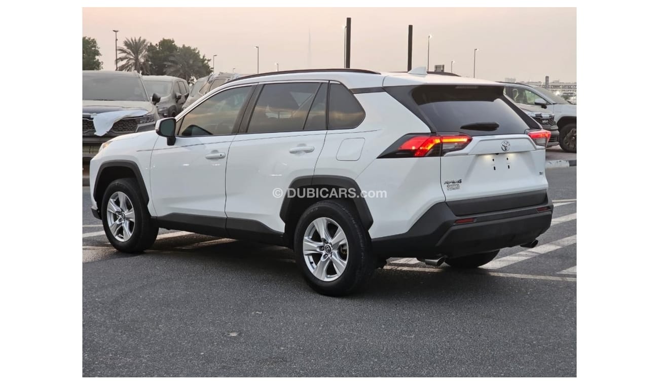 تويوتا راف ٤ 2020 Toyota Rav4 XLE 2.5l V4 /