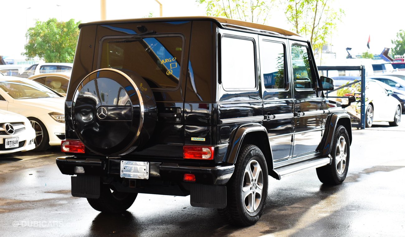 Mercedes-Benz G 550