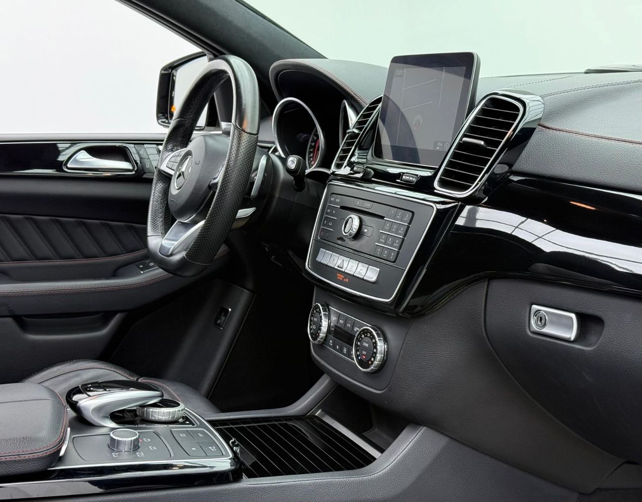 مرسيدس بنز GLE 43 AMG Coupe 3.0L 2018 Mercedes Benz GLE43 AMG 4MATIC Coupe, Warranty, Full Service History, Fully Loaded,