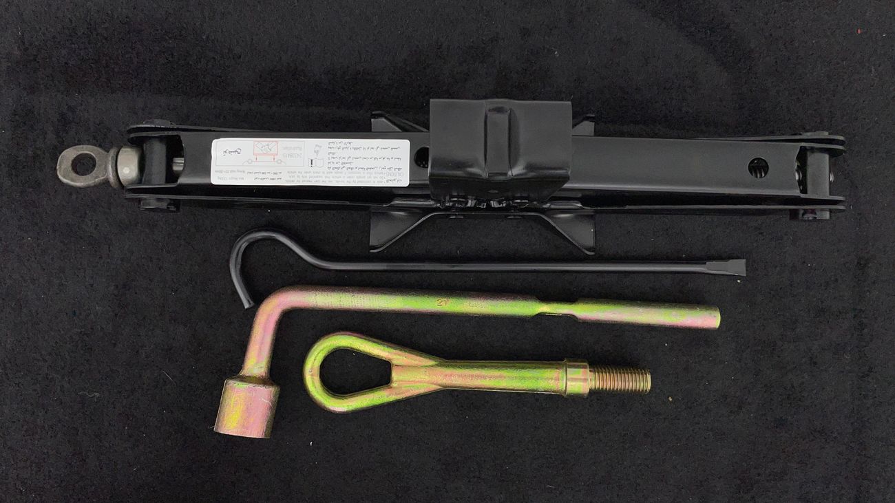 Chevrolet Captiva LS 1.5 | Zero Down Payment | Free Home Test Drive