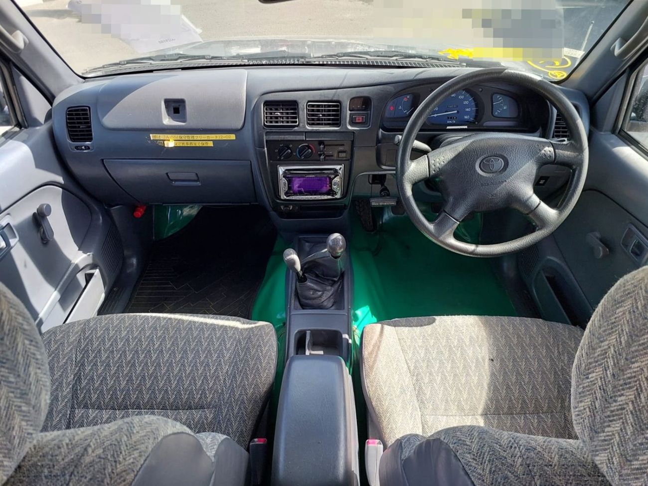 تويوتا هيلوكس TOYOTA HILUX PICKUP RHD 2003 MODEL 3.0 L DIESEL MANUAL(PM28598)
