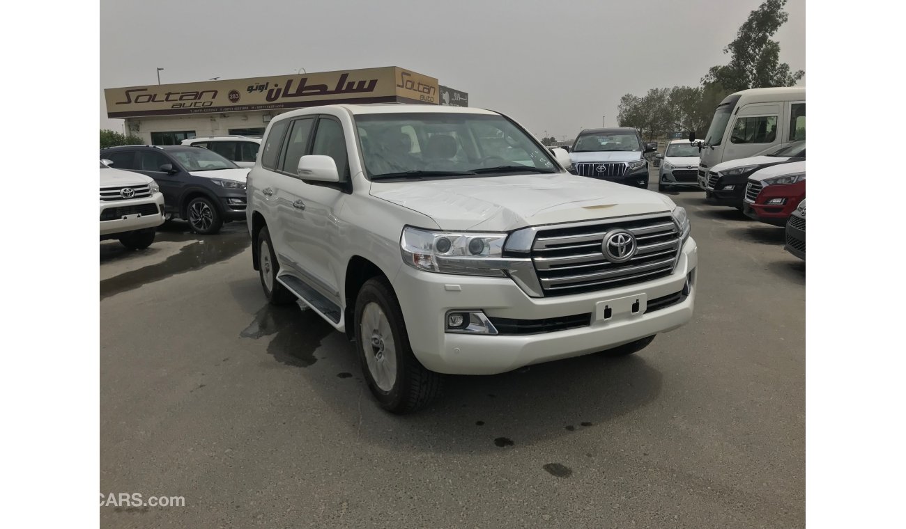 Toyota Land Cruiser GXR 4x4 V8 4.5L Diesel with Leather Seats