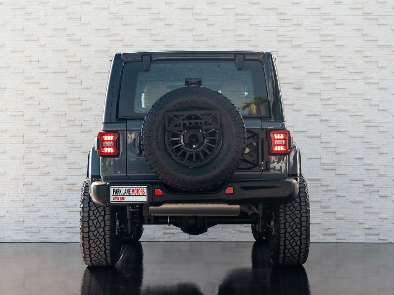 Jeep Wrangler Sport 3.6L A/T (4 Seater)