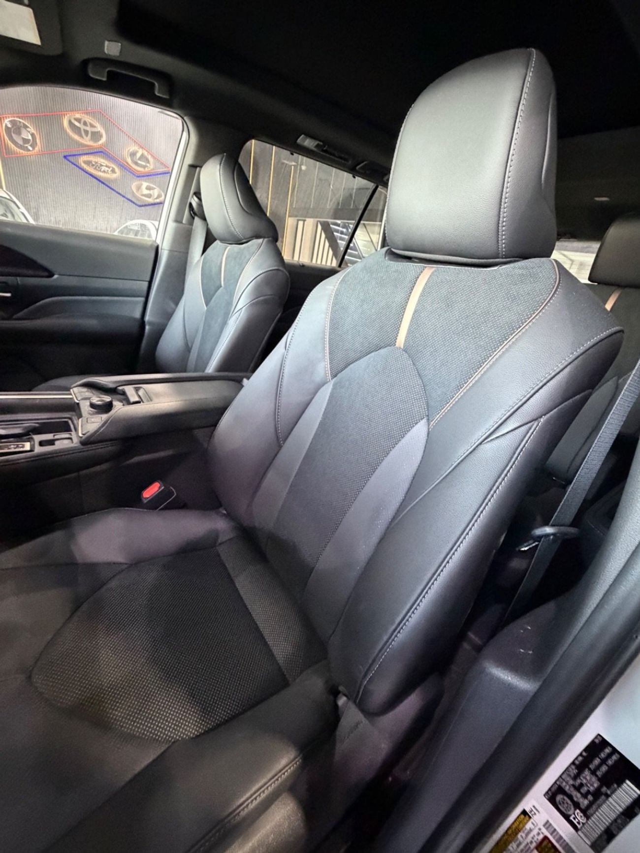 Toyota Grand Highlander Platinum Hybrid Max