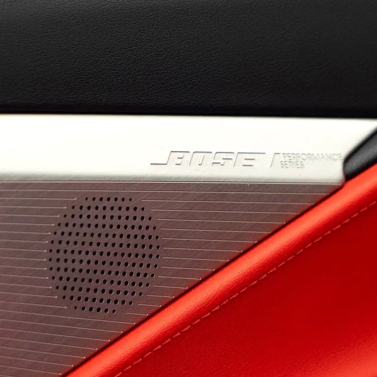 شيفروليه كورفت 3LT 6.2L (490 HP) Convertible AED 6,324 P.M • 0% Downpayment • Chevrolet Corvette C8 3LT Z51 • 1 Yea