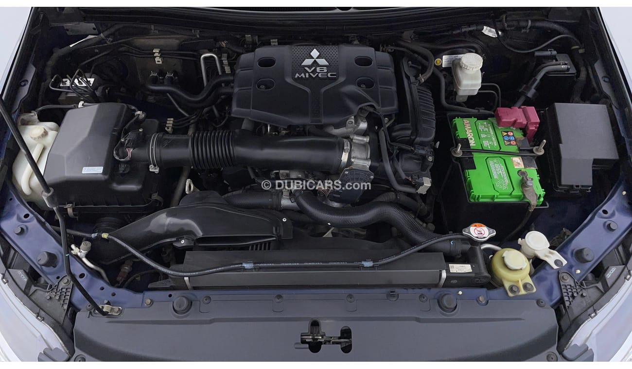 ميتسوبيشي مونتيرو GLS PREMIUM 3 | +مع الضمان | كمان تم فحص ١٥٠