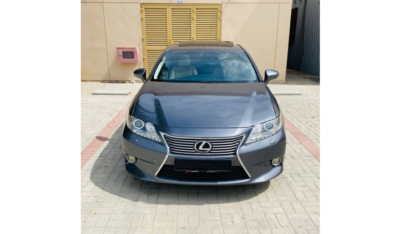 لكزس ES 350 بلاتينوم السياره بحاله ممتازه جدا لا تحتاج إلى أي مصاريف