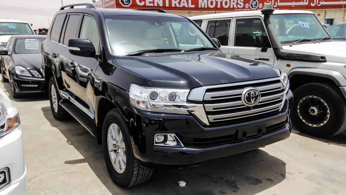 Toyota Land Cruiser Sahara V8 Diesel Right Hand Drive for ...