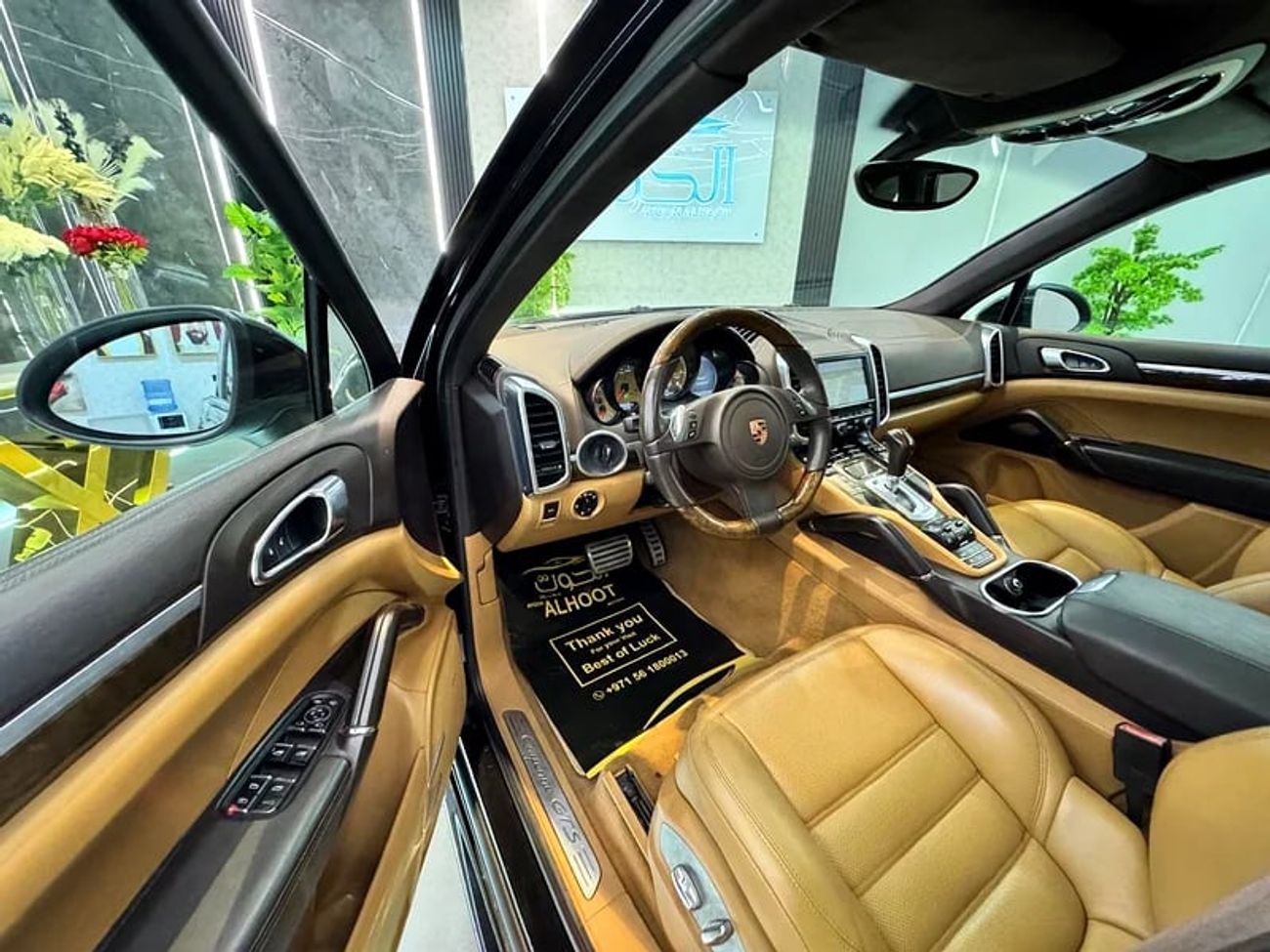 Porsche Cayenne BEAUTIFUL BLACK GTS || FULL OPTIONS || GCC || FREE ACCIDENTS || WELL MAINTAINED