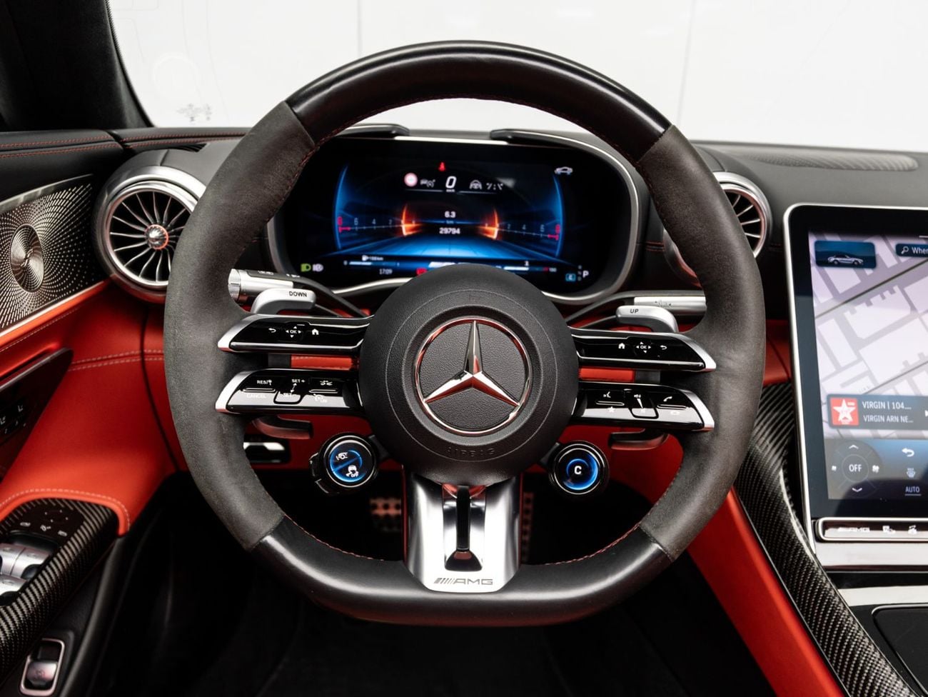 مرسيدس بنز SL 55 AMG Roadster 4Matic+