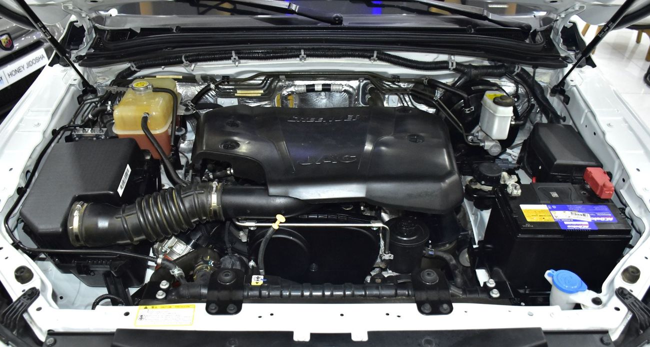 جاك T8 EXCELLENT DEAL for our JAC T8 2.0T ( 2024 Model ) in White Color GCC Specs