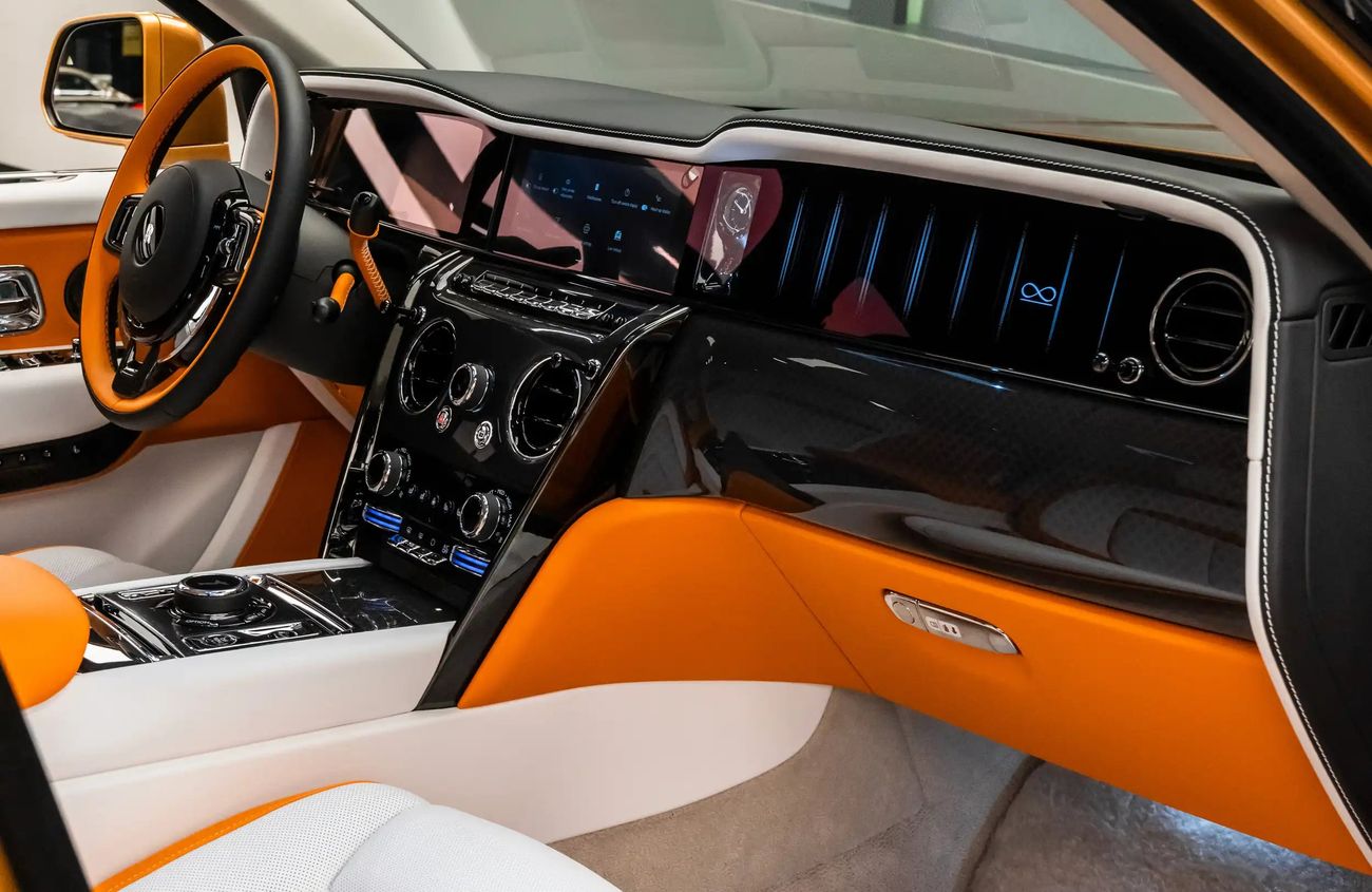 Rolls-Royce Cullinan 6.75L V12 Twin-Turbocharged Engine