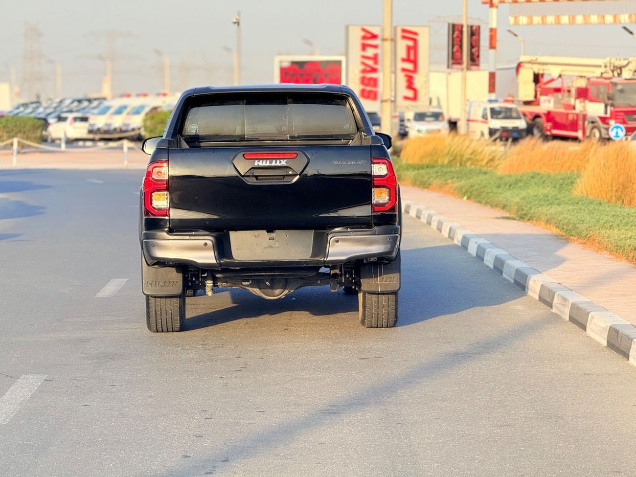 Toyota Hilux Toyota Hilux pickup Years 2021 V6 Adventure 4.0L petrol