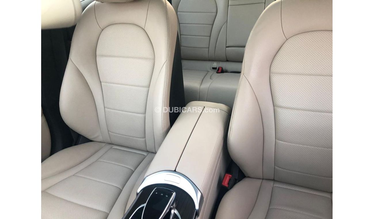 Mercedes-Benz C 300 Mercedes benz C300 model 2016 car prefect condition full option low mileage