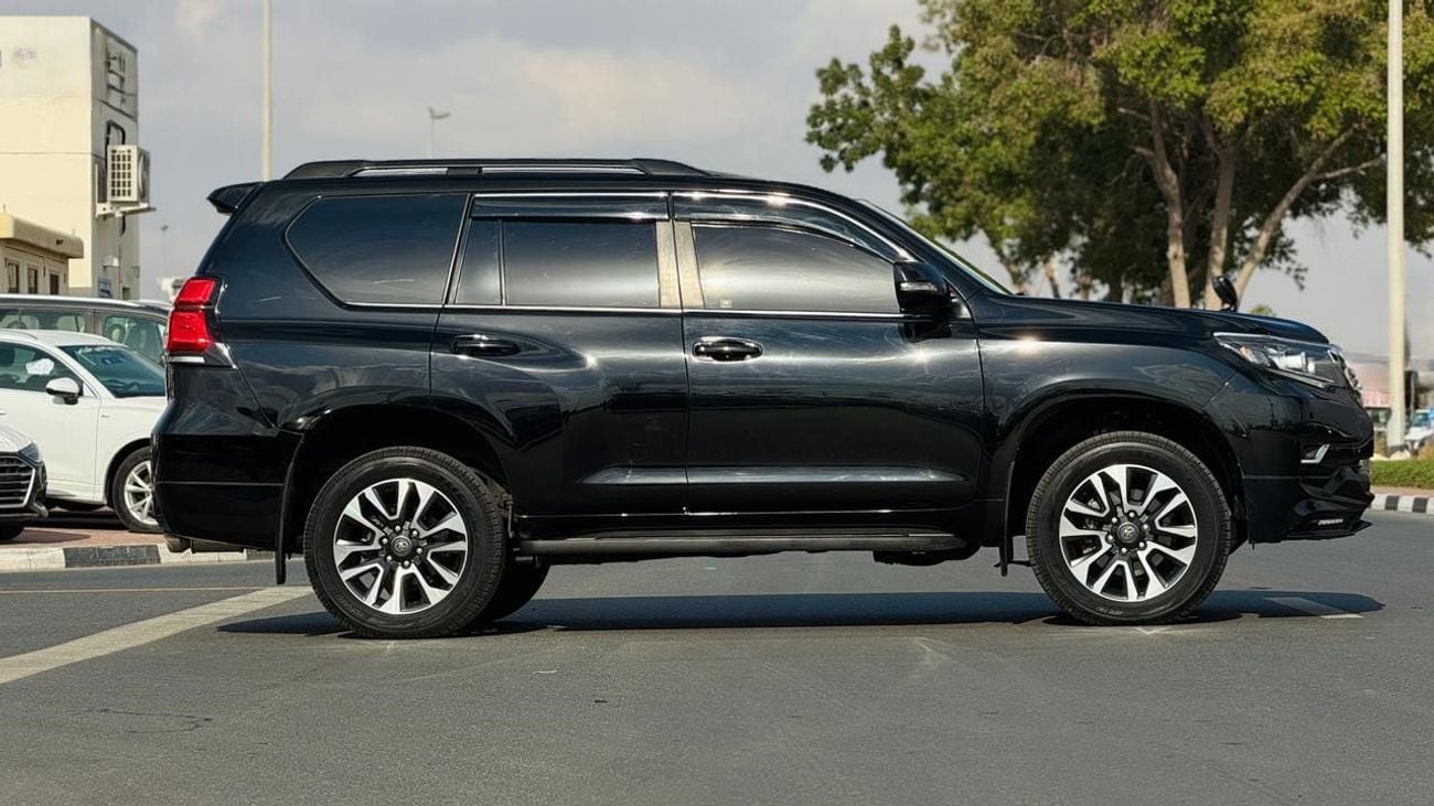 Toyota Prado 2022 | RHD | 2.8L DIESEL ENGINE | AUTOMATIC TRANSMISSION | 4WD | SUNROOF | ELECTRIC SEAT
