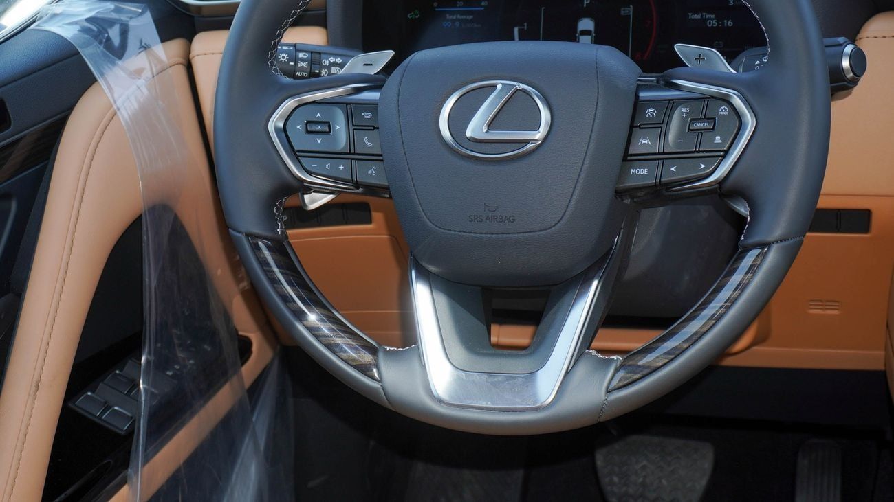 Lexus LX600 SIGNATURE