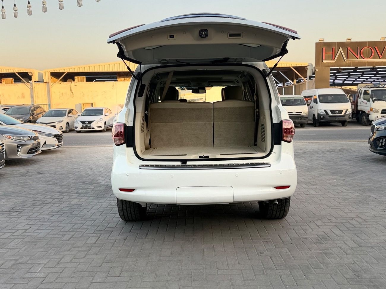 Infiniti QX80 Excellence 5.6L