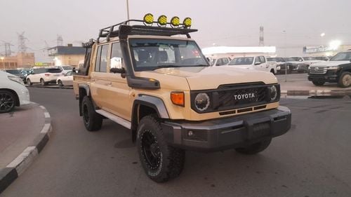 تويوتا لاند كروزر بيك آب V8 MANUAL RHD