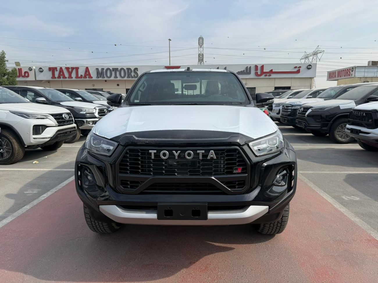 تويوتا هيلوكس