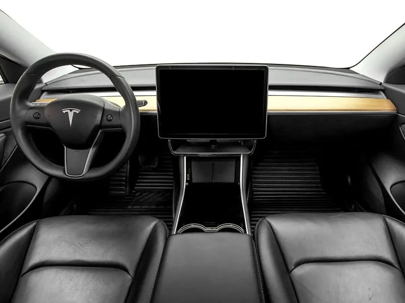 تسلا موديل 3 Standard Plus
