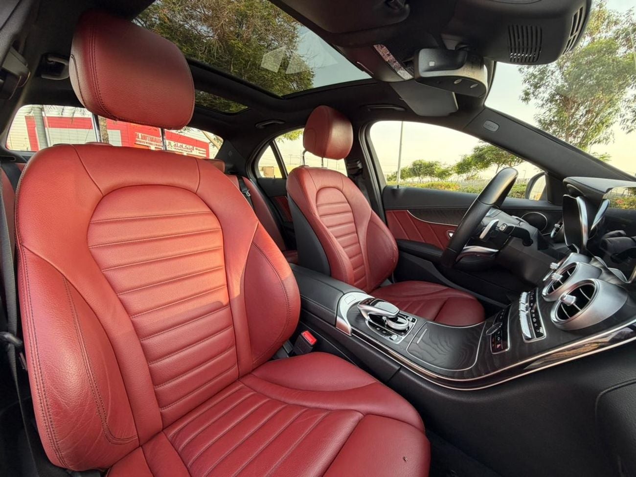 Mercedes Benz C200 AVANTGARDE