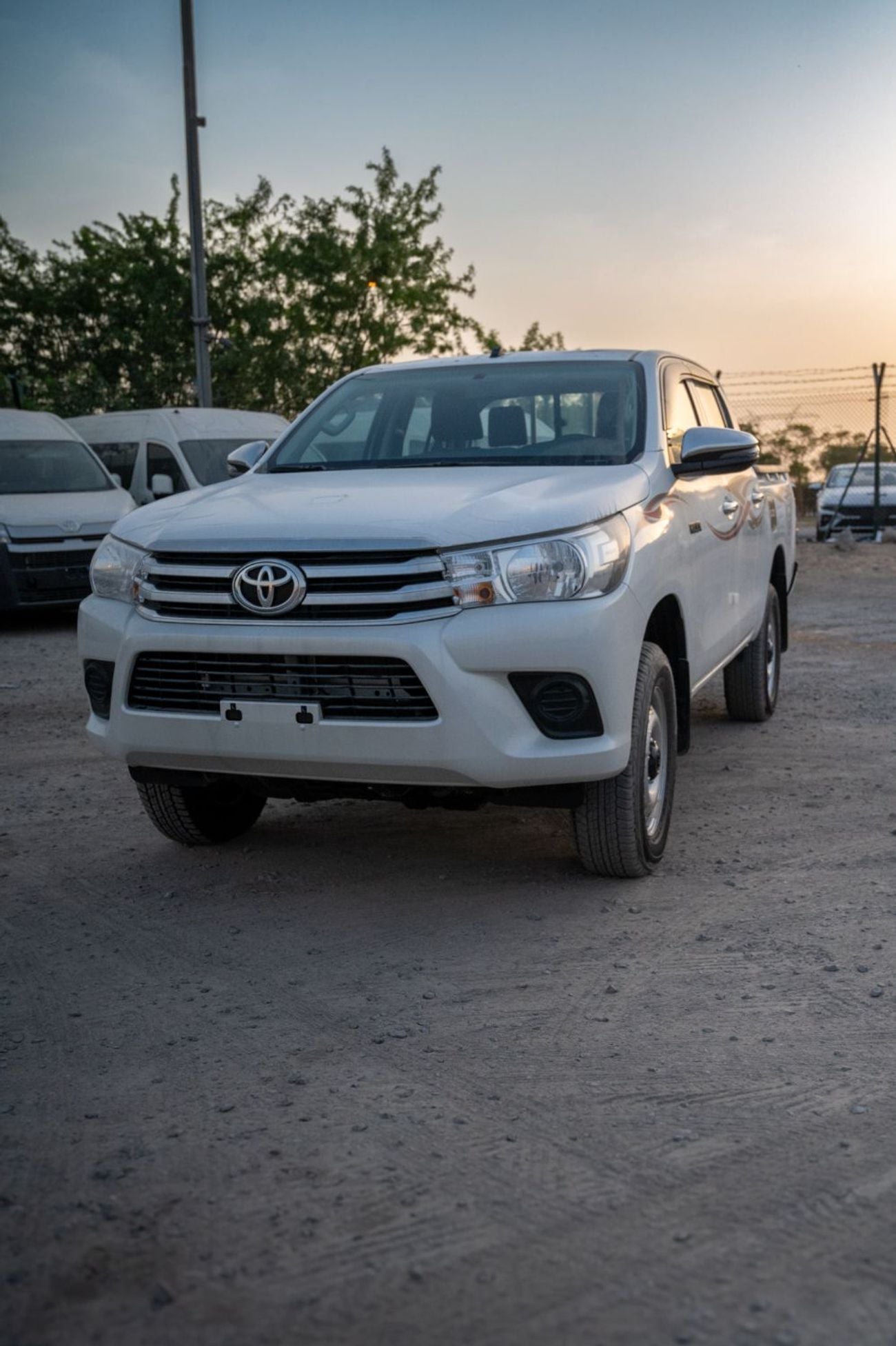 Toyota Hilux GLX HILUX 2.7 DC 4x2 GL G Automatic 2025 Model