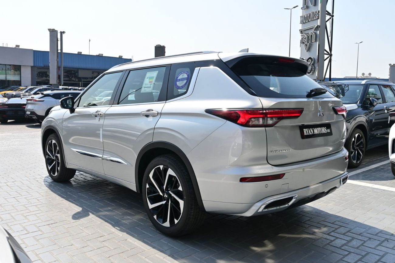 ميتسوبيشي آوتلاندر Mitsubishi Outlander P-Line 2.5L Petrol 4WD, Model 2025, Color Silver