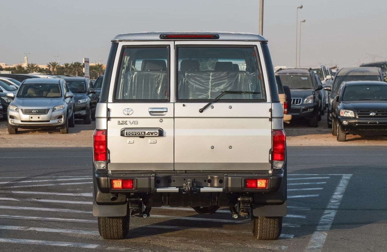 Toyota Land Cruiser TOYOTA LAND CRUISER 76 SERIES 4.5L 4WD SUV 2024 FULL OPTION | REAR CAMERA | DIFFERENTIAL LOCK | VINC