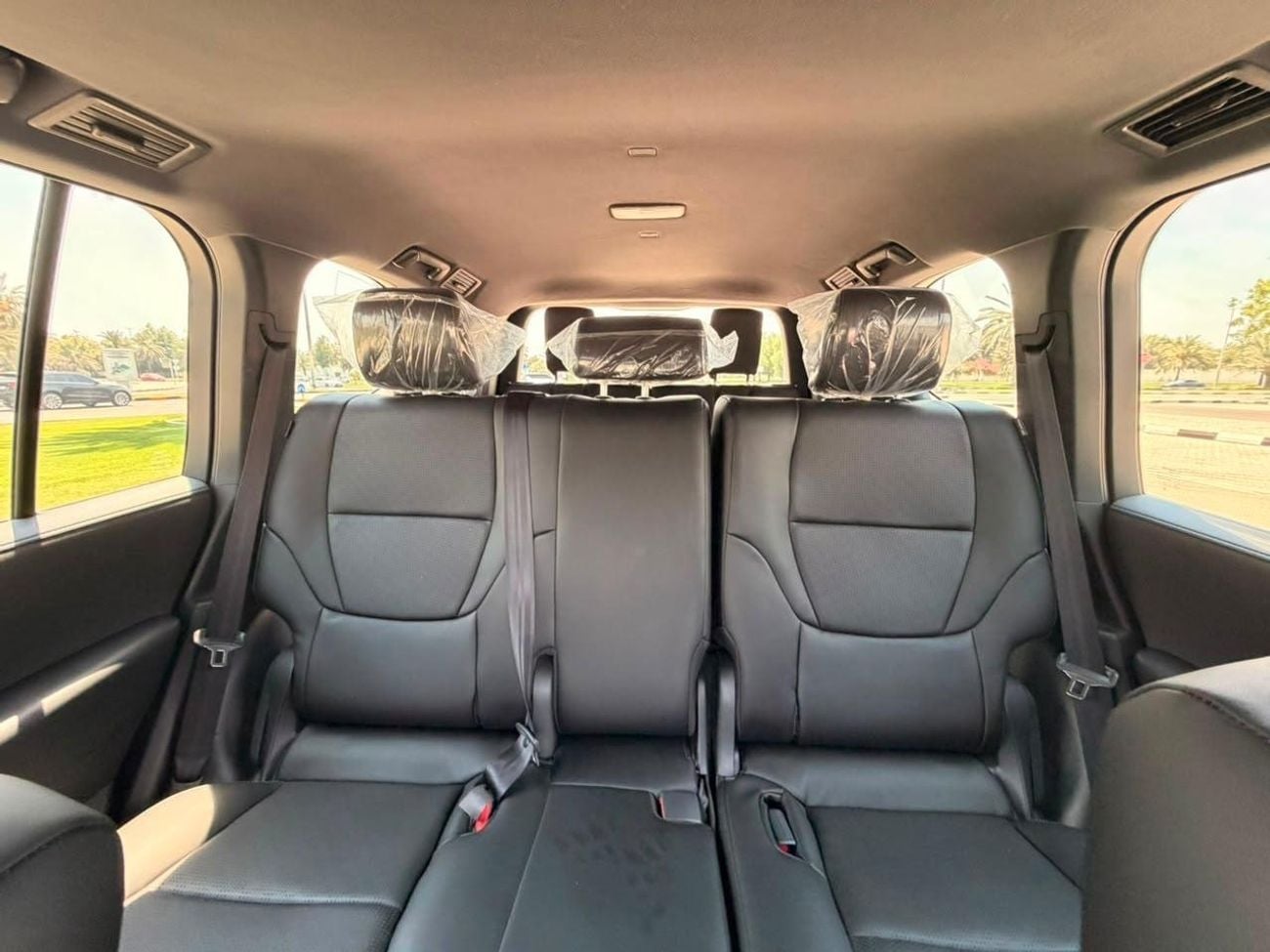 تويوتا لاند كروزر 2025 Model VXR RHD Diesel engine Full Option Very Clean and Perfect Condition