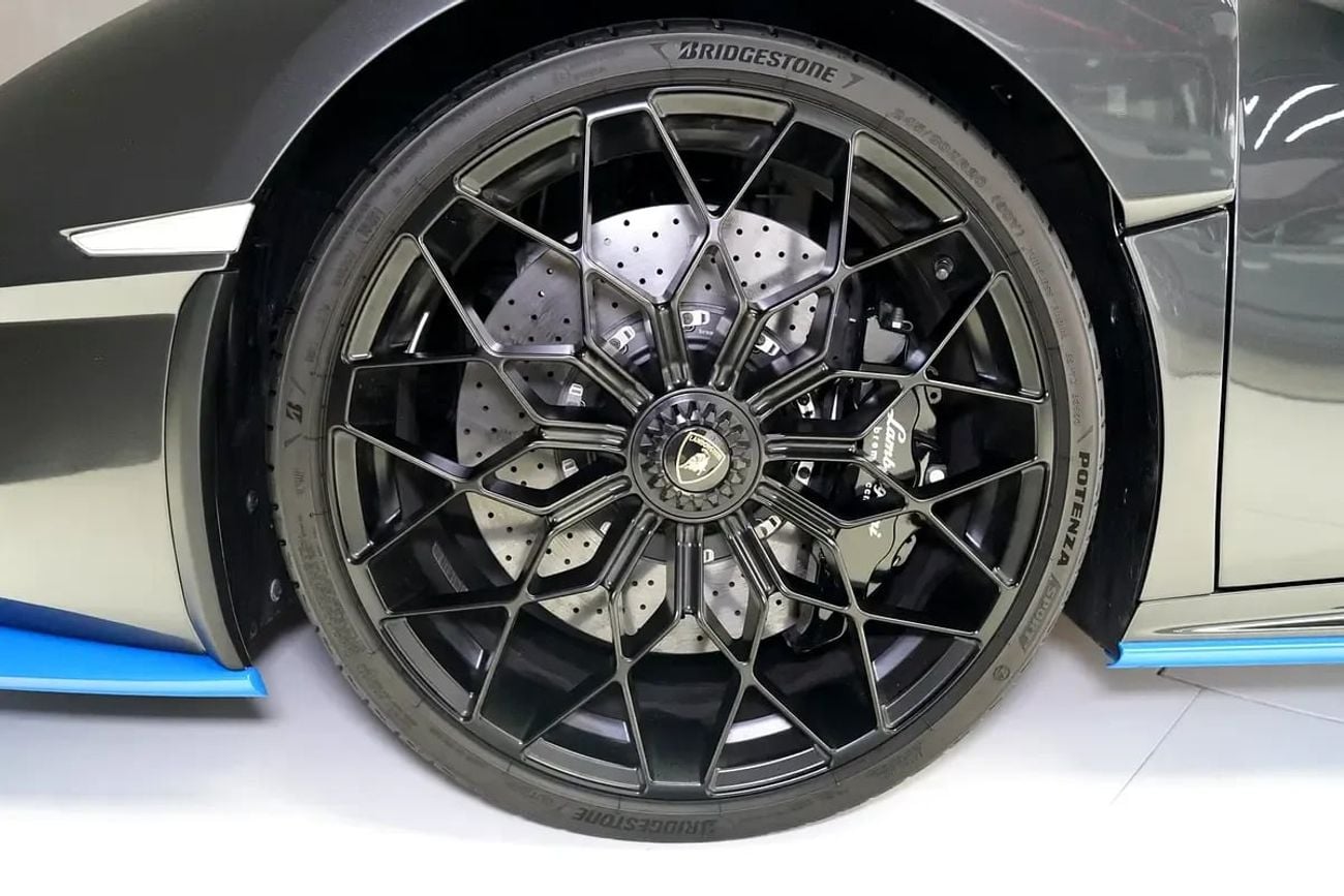 Lamborghini Huracan STO